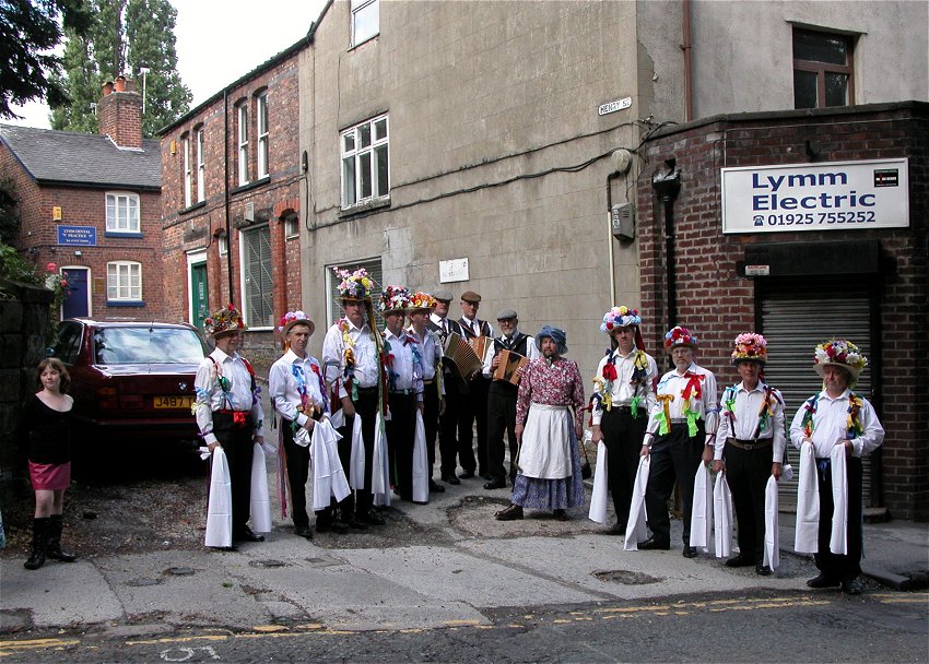 Click to see a second version of the photo shoot